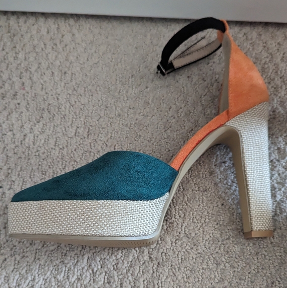 Platform heeled sandals - Picture 7 of 8